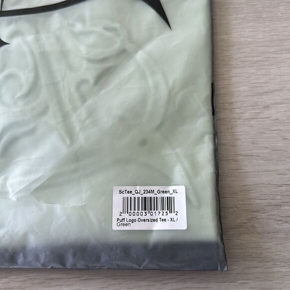 Quarterjade Puff Logo Oversized Tee Green XL NWT IN PACKAGE - Picture 9 of 10